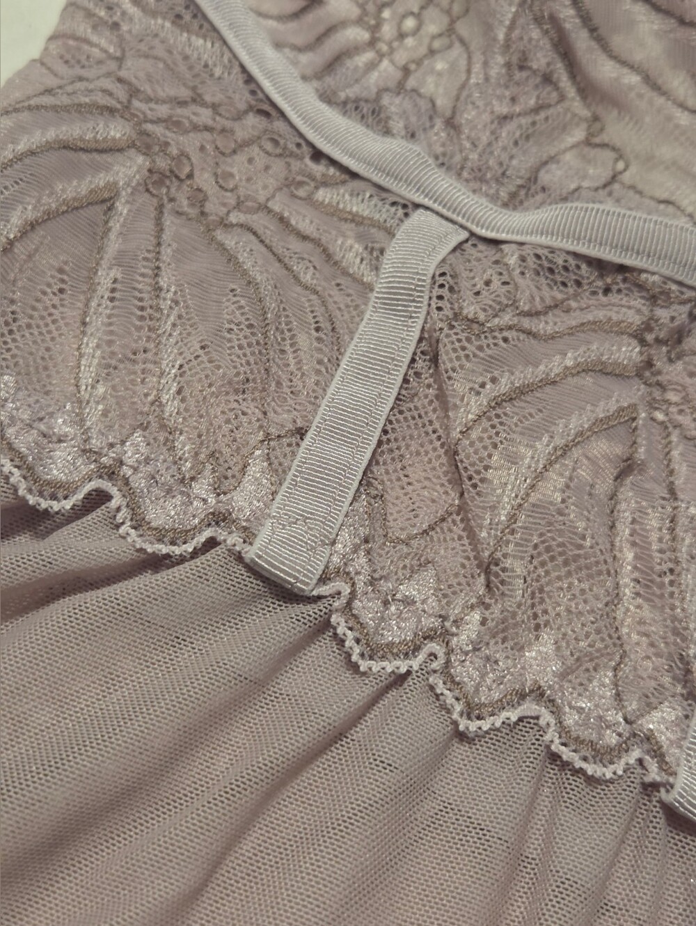 La Vie En Rose Floral Lace and Mesh Babydoll In Dusty Rose - Picture 7 of 11